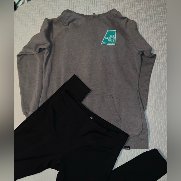 The North Face hoody Medium grey - Picture 3 of 5